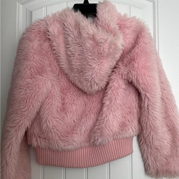 Fluffy Pink Jacket - Picture 3 of 4